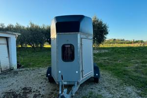 Van trasporto cavalli 2 posti
