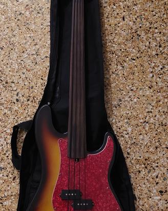 Basso fretless con custodia