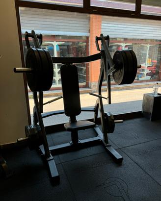 Chest press diamond