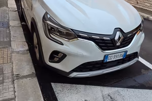 renault captur mild  hybrid benzina 1.3 140 cv 