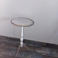 Mobiletto vintage restaurato