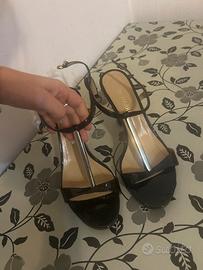 Scarpe nere con il tacco