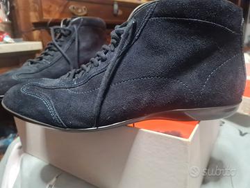 Scarpe Santoni no tricker's