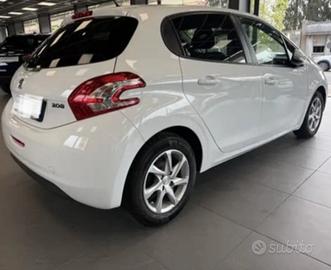 Peugeot 208 1400 HDI 68 cavalli Active 5p