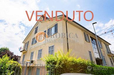 Appartamento di 115 m² con 3 locali e box auto a B