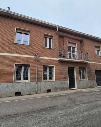 Casa a schiera cielo-terra
