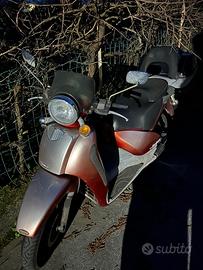 Aprilia Scarabeo 125 (1999) euro 1 benzina