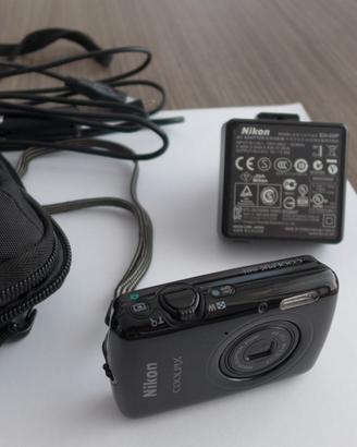 Nikon Coolpix S01