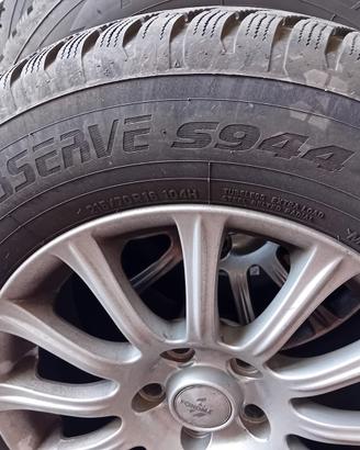Gomme invernali  e cerchi compresi