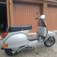 Vespa d'epoca P200E 1981