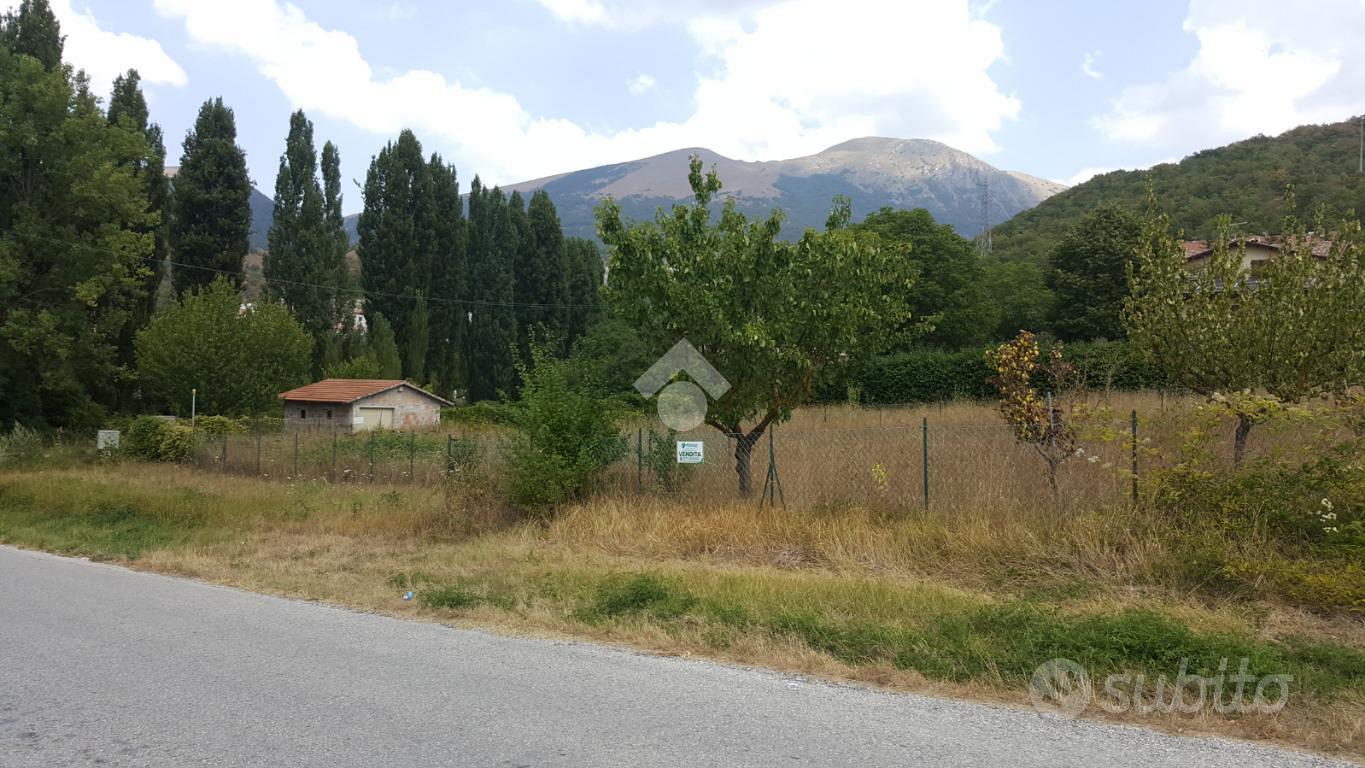 TER. RESIDENZIALE A GUALDO TADINO - Vista 3