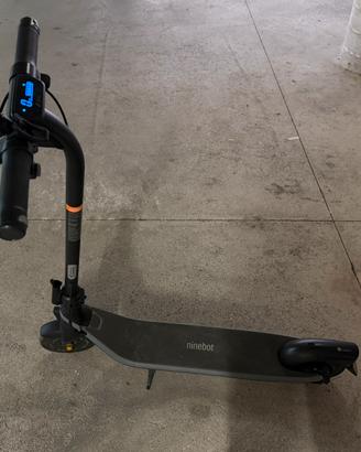 Monopattino Ninebolt E2