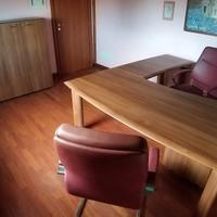 Prestigioso arredo ufficio in legno marca LAS.