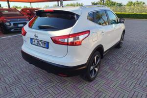 Nissan Qashqai 1.5 dCi N-Connecta