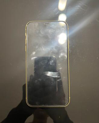 Iphone 11 yellow