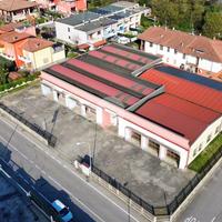 NEGOZIO A CASTEL GOFFREDO