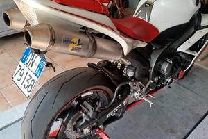 R1 2008