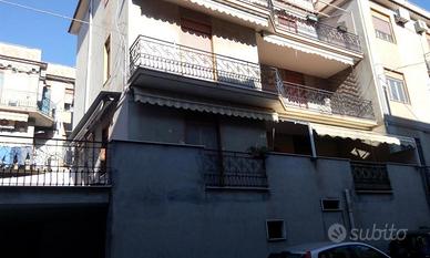 Appartamento 1 piano, zona Cappuccini - 120mq+41mq