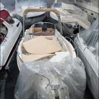 Barca a motore 6,50 mt