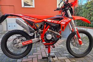 Beta 125 ENDURO RR LC 4T
