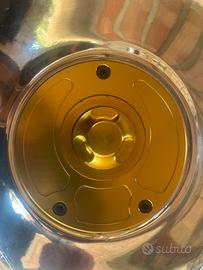 Tappo serbatoio moto