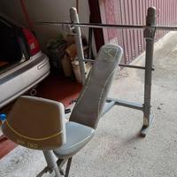 Pesi e attrezzature fitness