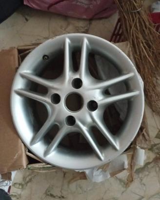 Cerchio in lega 14" 4x108 - 6J ET42