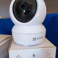 Due più una telecamere Smart Home Camera Ezviz C6N