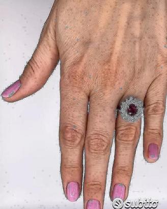 ANELLO ORO 18kt. CON DIAMANTI E RUBINO NATURALI