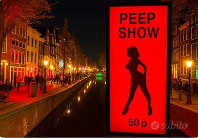 Insegna luminosa sexy peep show
