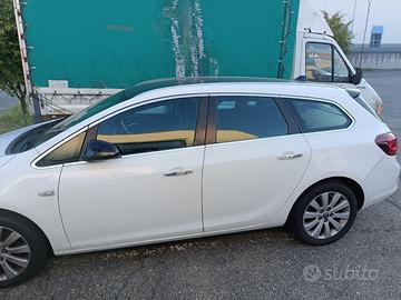 Opel Astra J 2.0 165 cv   motore fuso