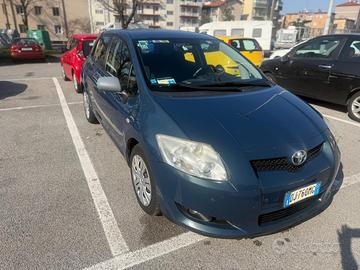 Toyota AURIS - 2.0 diesel D4D