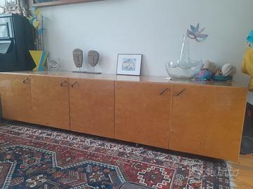 Credenza 