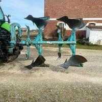 Aratro bivomero Borello