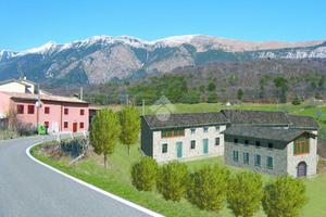 TER. RESIDENZIALE A CAPRINO VERONESE