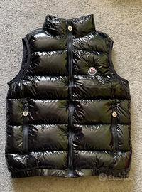 Smanicato moncler