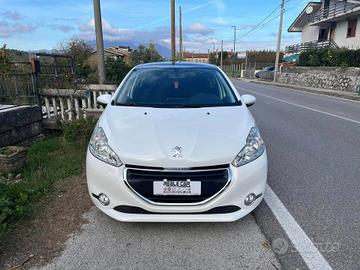 Peugeot 208 1.4 e-HDi 68CV AUTOMATICA 5 porte Acti