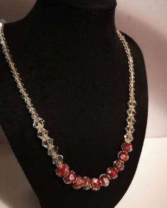 collana con perle in vetro cristallo