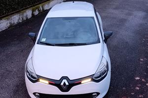RENAULT CLIO 4 Allestimento Costume Nation 2014