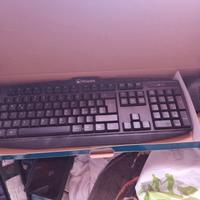 Tastiera per computer bluetooth