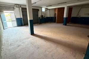 Locale artigianale/deposito