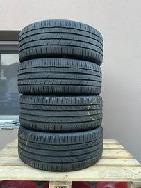 Gomme auto