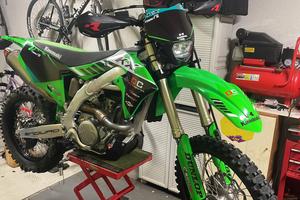Kawasaki kx 300 x enduro