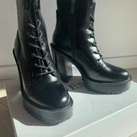 Tronchetti Guess