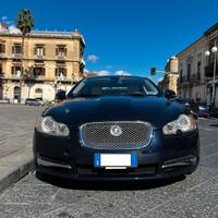 Jaguar XF  3.0d V6 Premium Luxury