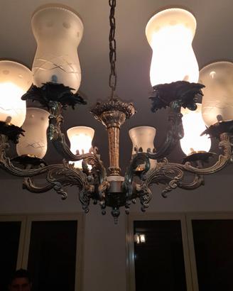 Lampadario stile classico