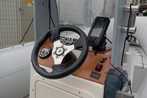 Gommone Joker Boat 420 + 40cv + Carrello omol