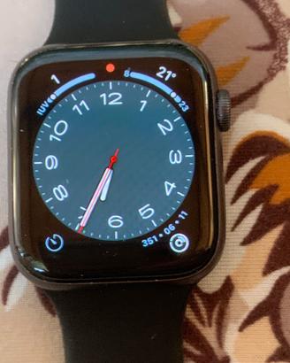 Apple Watch. 5 LTE 44mm condizioni ottime