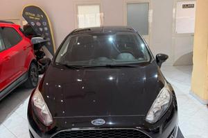 Ford Fiesta 1.5 TDCi 75CV 5 porte Titanium