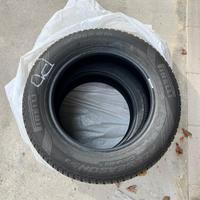 GOMME PIRELLI 185/65 r15 92V M+S